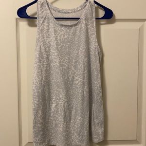 Old Navy Active Muscle tee
